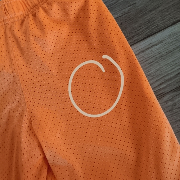 Boys Size 7 Basketball Shorts - Picture 2 of 2